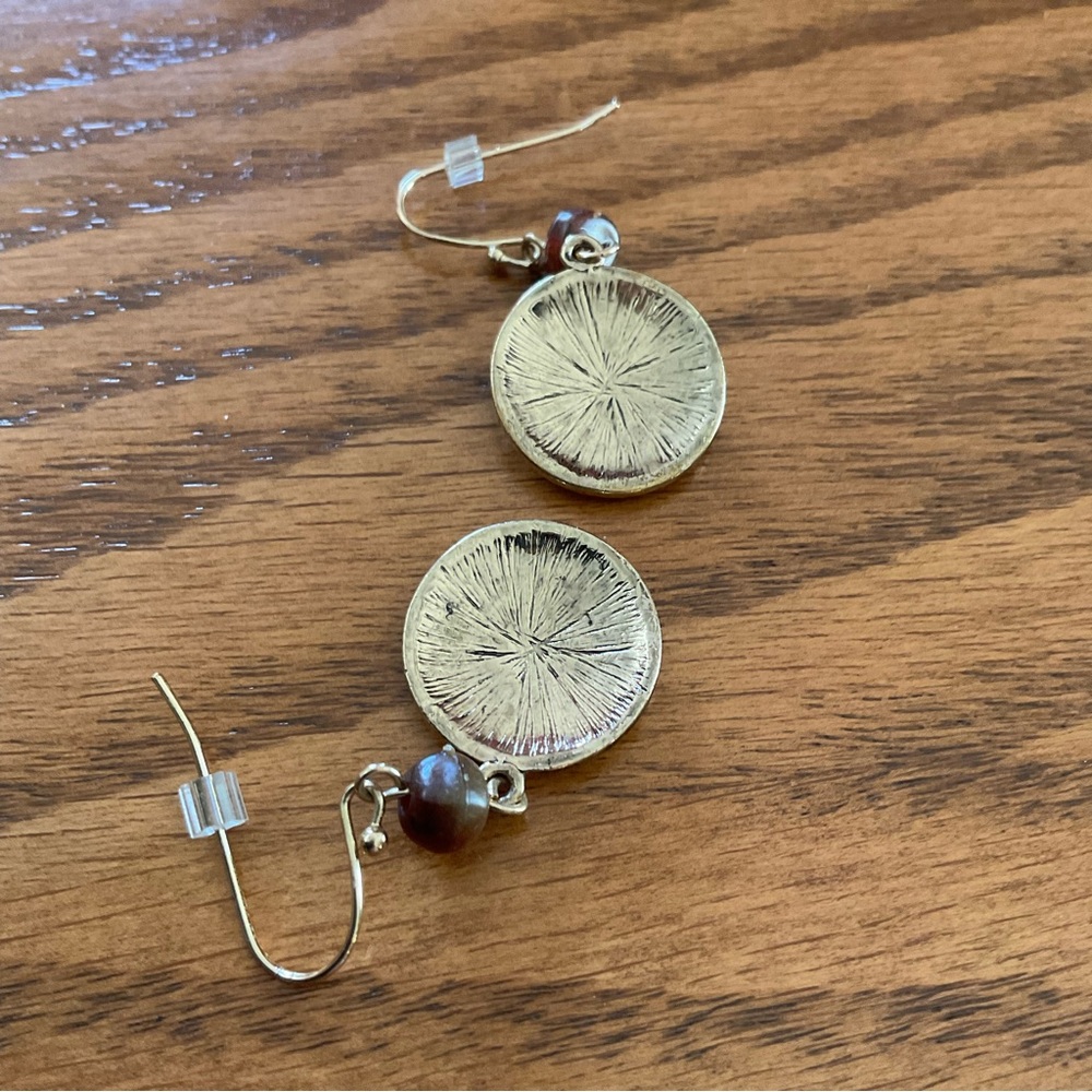 Classy Gold Tone Pierced Earrings